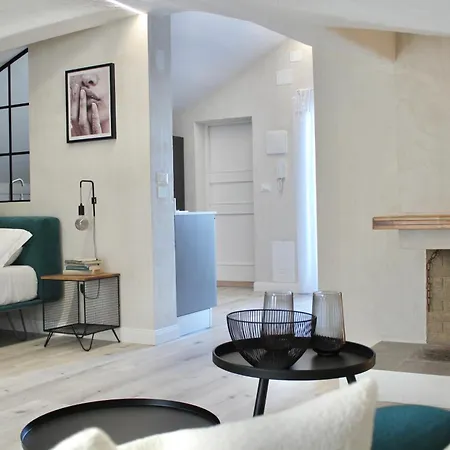 Rooftop A Casa Di Tatta - By The Sea شقة *